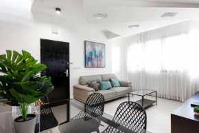 3Bedroom Suite with Balcony and shelter 12